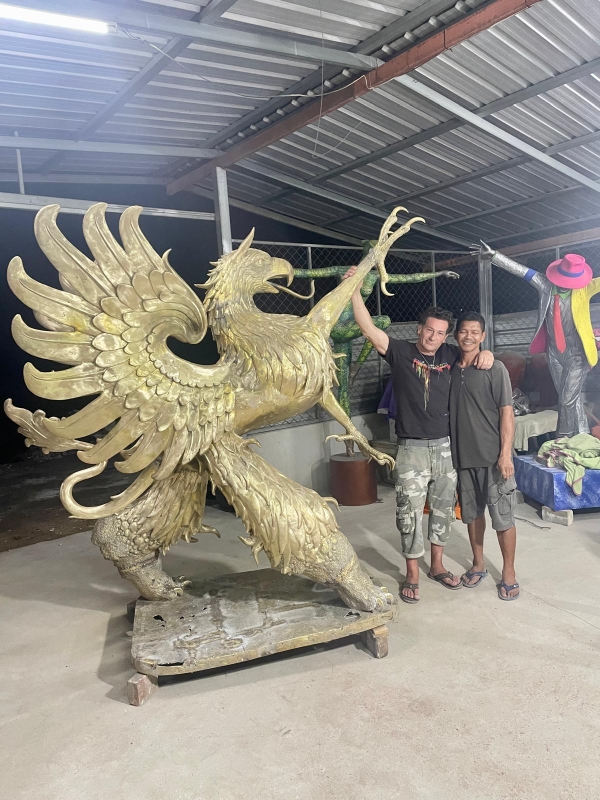 Skulptur "Der Greifenking"